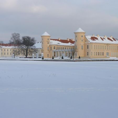 Pension Am Rheinsberger Schlosspark エクステリア 写真